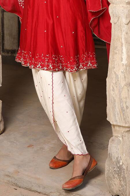 Amoree by Shikha Chaudhry_Red Silk Embroidery, Sequins Round Neck Zaheen Floral Short Anarkali Set _Online_at_Aza_Fashions