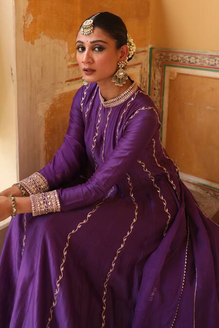 Buy_Amoree by Shikha Chaudhry_Purple Silk Embroidery, Gota Patti, Zari Keyhole Kundan Anarkali With Dupatta _Online_at_Aza_Fashions
