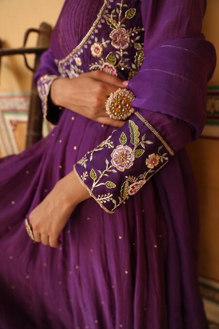 Amoree by Shikha Chaudhry_Purple Silk Embroidery, Zari Round Neck Kashni Anarkali Set _Online_at_Aza_Fashions