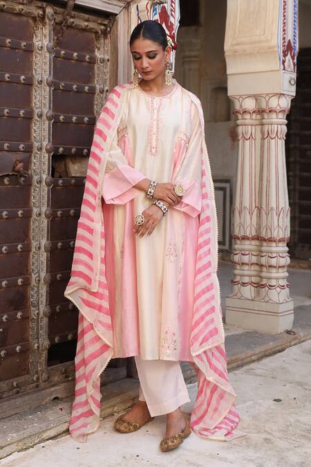 Buy_Amoree by Shikha Chaudhry_Ivory Silk Embroidery Round Neck Mishthi Gathered Kurta Set _Online_at_Aza_Fashions