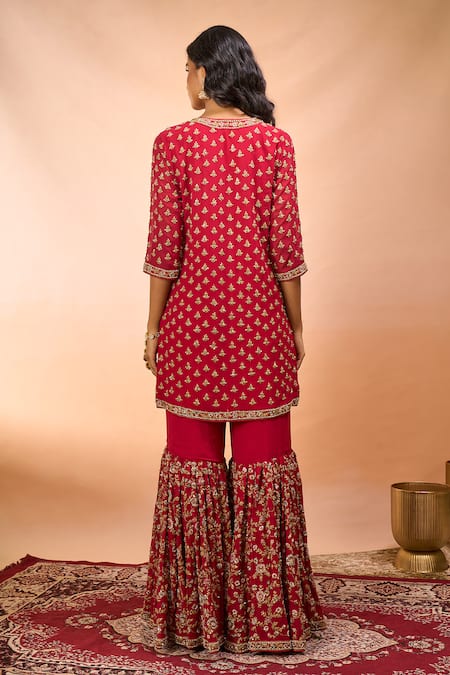 Shop_Alaya Advani_Red Georgette Embroidery, Zari V-neck Floral Hand Kurta Sharara Set _at_Aza_Fashions