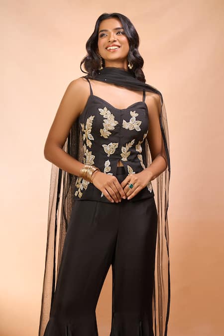 Alaya Advani_Black Modal, Satin Embroidery Sweetheart Neck Hand Top Sharara Set _Online_at_Aza_Fashions