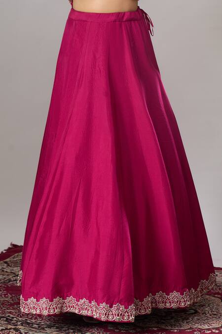 Alaya Advani Pink Net, Silk Embroidery, Zari V-neck Floral Hand Anarkali Lehenga Set Online at Aza Fashions Alaya Advani_Pink Net, Silk Embroidery, Zari V-neck Floral Hand Anarkali Lehenga Set _Online_at_Aza_Fashions