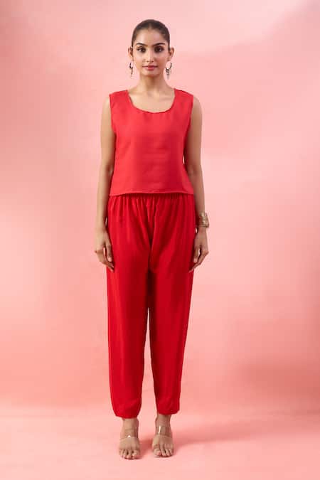 Alaya Advani_Red Georgette Embroidery, Beads Round Neck High-low Kurta And Pant Set _Online_at_Aza_Fashions