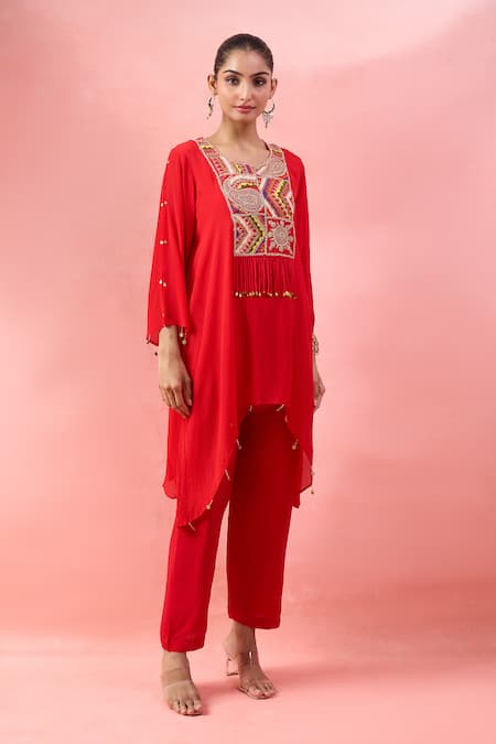 Alaya Advani_Red Georgette Embroidery, Beads Round Neck High-low Kurta And Pant Set _at_Aza_Fashions