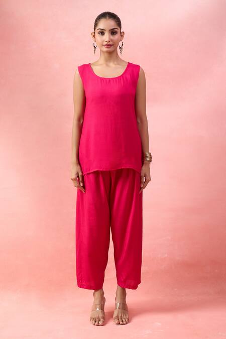 Alaya Advani_Pink Satin, Georgette Embroidery, Beads V-neck, Yoke Kaftan With Wide Leg Pant _Online_at_Aza_Fashions