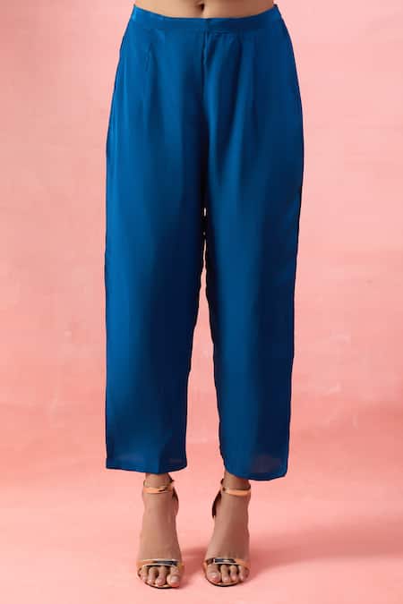 Shop_Alaya Advani_Blue Crepe Embroidery Round Neck Cape Kurta And Pant Set _Online_at_Aza_Fashions