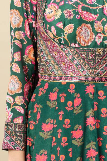 Alaya Advani_Green Silk Satin Embroidery Round Neck Floral Print Anarkali With Dupatta _Online_at_Aza_Fashions