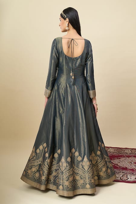 Alaya Advani Shimmer Anarkali With Floral Dupatta 