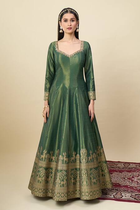 Alaya Advani_Green Georgette Embroidery, Zari Shimmer Anarkali With Matching Butti Dupatta _Online_at_Aza_Fashions