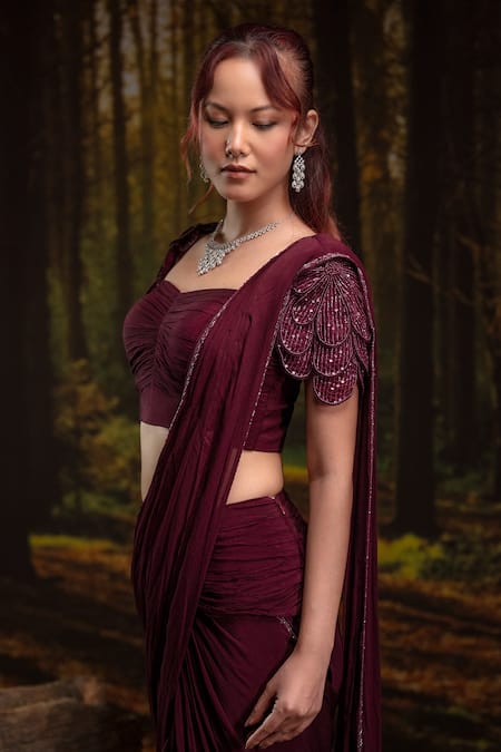 Harshita Jain_Wine Chinon, Chiffon Embroidery, Beads Pleated Pre-draped Saree With 3d Blouse _Online_at_Aza_Fashions