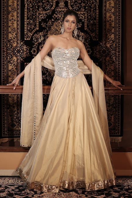 Buy_Vana Ethnics_Ivory Tissue Mirrors, Pearls, The Sitara Spark Embellished Corset Lehenga Set 