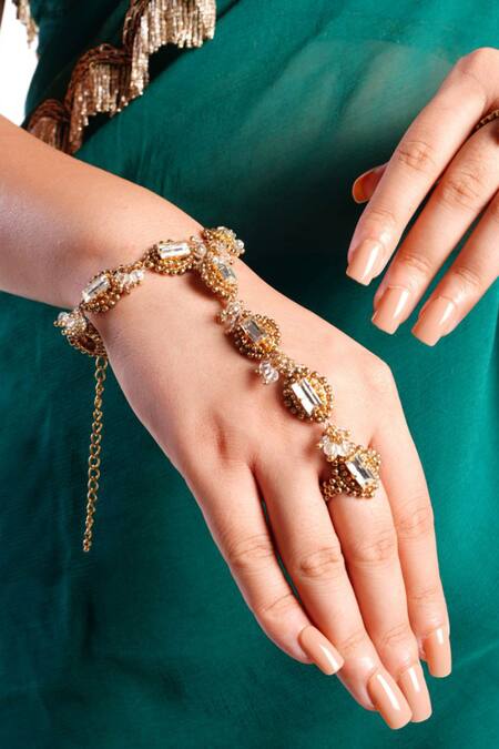 Vaidaan Gold Plated Stones, Beads Aadrika Embellished Haathphool Online at Aza Fashions Vaidaan_Gold Plated Stones, Beads Aadrika Embellished Haathphool _Online_at_Aza_Fashions