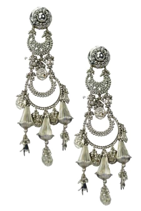 Vaidaan Mewar Embellished Earrings 
