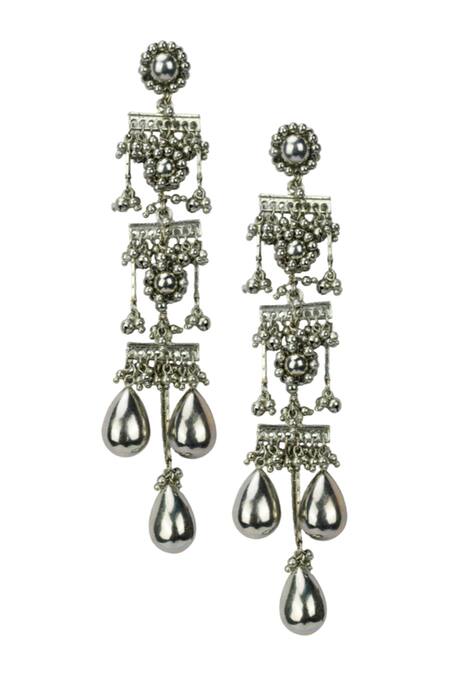 Vaidaan Ziya Embellished Earrings 