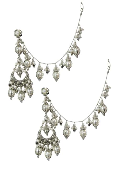 Vaidaan Rivaayat Embellished Earrings  