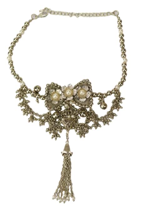 Vaidaan Nirali Embellished Choker 