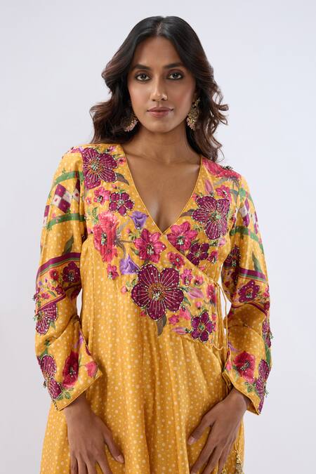 Buy_Label Niti Bothra_Yellow Tencel, Silk Organza Embroidery, Beads, Blossom Pattern Kurta Set 