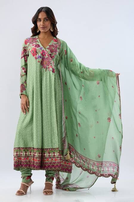 Buy_Label Niti Bothra_Green Tencel, , Organza Beads, Sequins, Floral Pattern Kurta Set _Online_at_Aza_Fashions