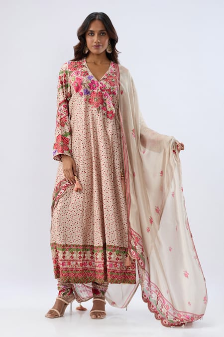 Label Niti Bothra Pink Tencel, , Organza Beads, Sequins, Floral Blossom Kurta Set Online at Aza Fashions Label Niti Bothra_Pink Tencel, , Organza Beads, Sequins, Floral Blossom Kurta Set _Online_at_Aza_Fashions