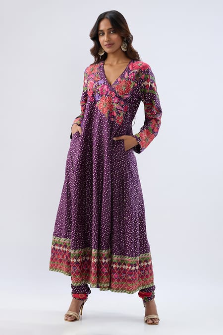 Shop_Label Niti Bothra_Purple , Tencel, Organza Beads, Sequins, Floral Pattern Kurta Set _Online_at_Aza_Fashions