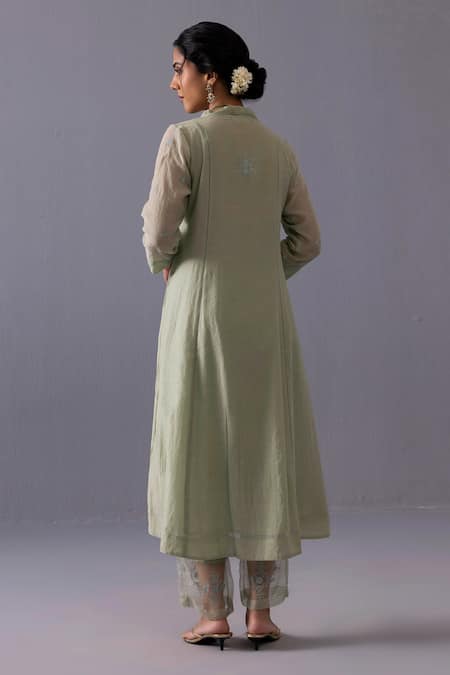 Label Shreya Sharma Ankita Floral Embroidered Kurta Set 