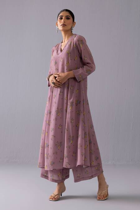 Shop_Label Shreya Sharma_Purple Crepe V-neck Thea Daisy Print Kurta And Pant Set _Online_at_Aza_Fashions