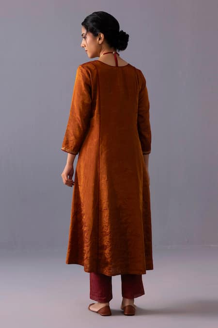 Label Shreya Sharma Himani Placement Embroidered Kurta Set 