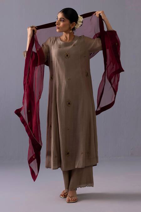 Shop_Label Shreya Sharma_Beige Chanderi, Organza Embroidery, Stones Round Neck Noor Placement Kurta Set _Online_at_Aza_Fashions