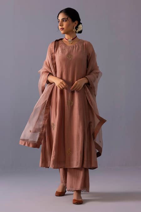 Label Shreya Sharma_Brown Chanderi, Organza Embroidery Round Neck Noor Placement Kurta Set _Online_at_Aza_Fashions