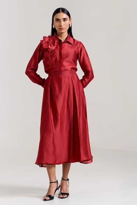 Shop Notsosure Red Chanderi Silk Fabric Flowers Collared 3d Floral Embellished Shirt With Skirt at Aza Fashions Shop_Notsosure_Red Chanderi Silk Fabric Flowers Collared 3d Floral Embellished Shirt With Skirt _at_Aza_Fashions