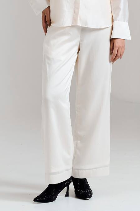 Buy Notsosure White Chanderi Silk Fabric Flowers 3d Floral Embellished Shirt And Pant Set Online at Aza Fashions Buy_Notsosure_White Chanderi Silk Fabric Flowers 3d Floral Embellished Shirt And Pant Set _Online_at_Aza_Fashions