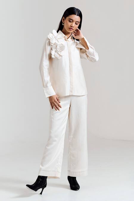 Buy_Notsosure_White Chanderi Silk Fabric Flowers Collared 3d Embellished Shirt _Online_at_Aza_Fashions