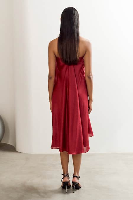 Notsosure 3D Floral Embellished Tube Dress 