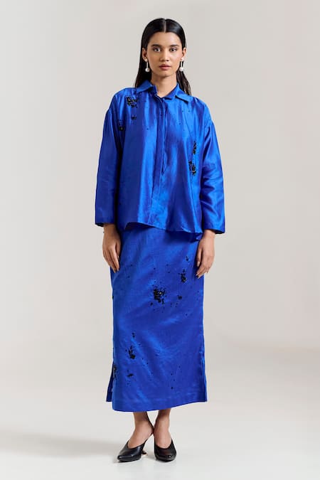 Notsosure Scatter Embroidered Shirt With Skirt 