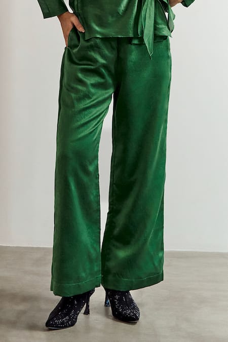 Buy_Notsosure_Green Chanderi Silk Bows, Brooches Collared Shirt And Pant Set _Online_at_Aza_Fashions