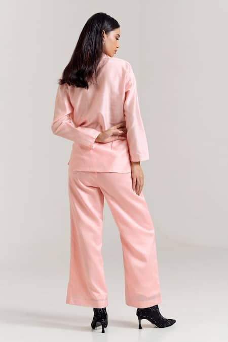 Notsosure Brooch Embellished Shirt With Pant 