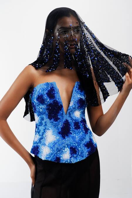 Siddhant Agrawal_Black Rooted Constellation Veil _at_Aza_Fashions
