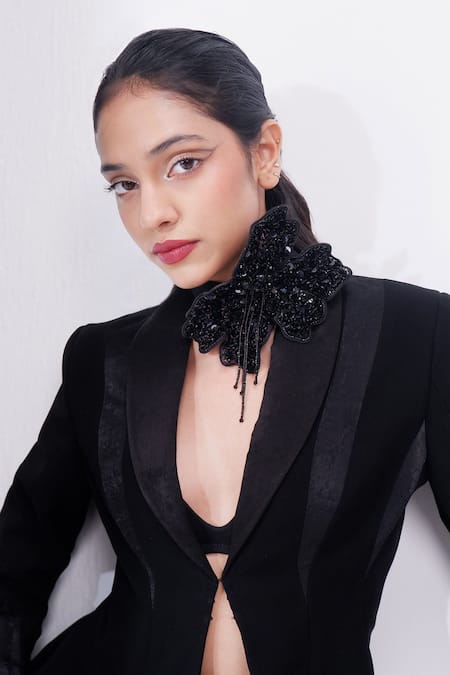 Siddhant Agrawal_Black Crepe, Velvet Muted Echo Sculpted Blazer _Online_at_Aza_Fashions