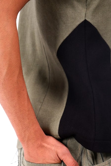 Shop_Siddhant Agrawal_Green Tropical Eclipse Vest _Online_at_Aza_Fashions