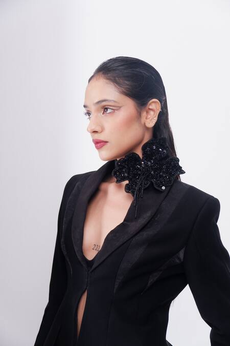 Siddhant Agrawal_Black Ember Bloom Choker _Online_at_Aza_Fashions