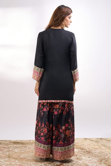 Shop_Alaya Advani_Black Georgette Embroidery V-neck Floret Kurta Sharara Set _at_Aza_Fashions