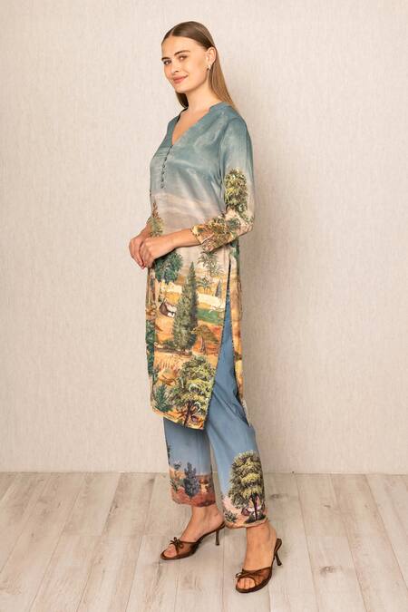 Buy RANNA GILL Blue Polyester Split V-neck Bern Jungle Pattern Tunic Set Online at Aza Fashions Buy_RANNA GILL_Blue Polyester Split V-neck Bern Jungle Pattern Tunic Set_Online_at_Aza_Fashions