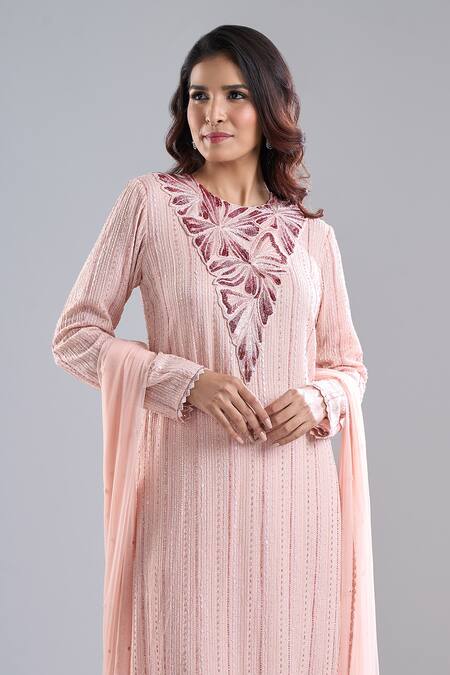 Ritika Mirchandani Blush Embroidery, Beads V-neck Pink Kurta Set at Aza Fashions Ritika Mirchandani_Blush Embroidery, Beads V-neck Pink Kurta Set _at_Aza_Fashions