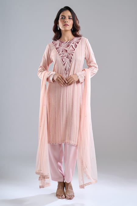 Ritika Mirchandani Blush Pink Embroidered Kurta Set 