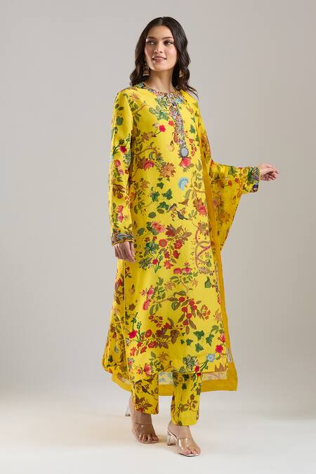 Shop Anamika Khanna Yellow Beads Round Neck Mustard Printed Kurta Set Online at Aza Fashions Shop_Anamika Khanna_Yellow Beads Round Neck Mustard Printed Kurta Set_Online_at_Aza_Fashions