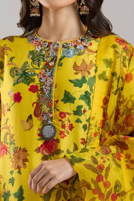 Anamika Khanna Yellow Beads Round Neck Mustard Printed Kurta Set at Aza Fashions Anamika Khanna_Yellow Beads Round Neck Mustard Printed Kurta Set_at_Aza_Fashions