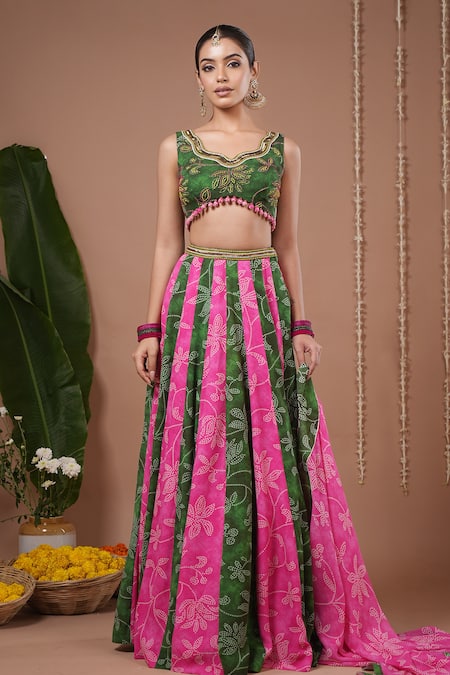 Buy_Ahi Clothing_Green Georgette Embroidery, Tassels V-neck Bandhani Print Lehenga Set _Online_at_Aza_Fashions