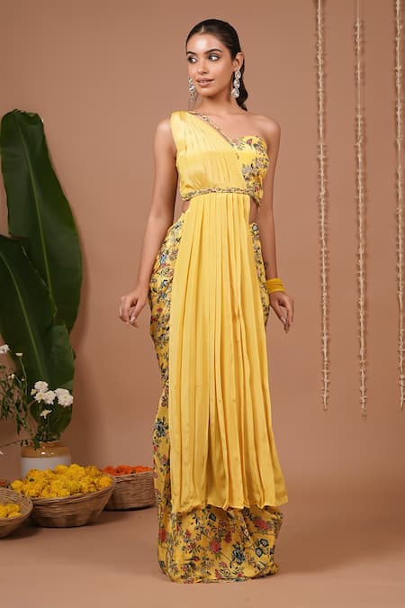 Buy_Ahi Clothing_Yellow Crepe One Shoulder Floral Pattern Pre-draped Saree And Blouse Set _Online_at_Aza_Fashions