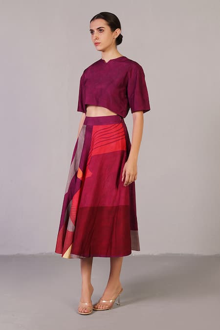 Buy Clos Wine Dupion, Silk Split V-neck Vista Top With Abstract Pattern Skirt Online at Aza Fashions Buy_Clos_Wine Dupion, Silk Split V-neck Vista Top With Abstract Pattern Skirt _Online_at_Aza_Fashions